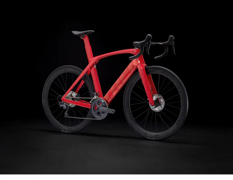 Trek Madone SL 6 Road Bike in Red-11